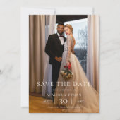 Moderne Minimalistische Foto Bruiloft Sla de Datum Save The Date (Voorkant)
