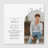 Moderne Minimalistische Foto Grad Invitatie Magnee (Voorkant)