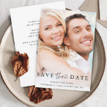 Moderne minimalistische foto QR Code Details Bruil Save The Date<br><div class="desc">Deze eenvoudige en elegante zwart-witte bruiloft bewaart de datumkaart met uw persoonlijke foto op de voorkant,  met een mix van modern handgeschreven script en serif tekst. Er is ruimte voor extra informatie op de achterkant,  waaronder uw trouwwebsite en de QR-code.</div>