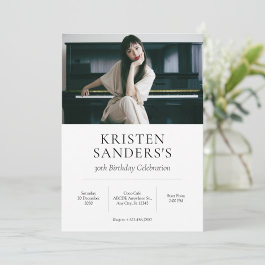 Moderne minimalistische foto verjaardag kaart (Staand voorkant)