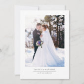 Moderne minimalistische foto vrolijk en getrouwd feestdagenkaart (Voorkant)