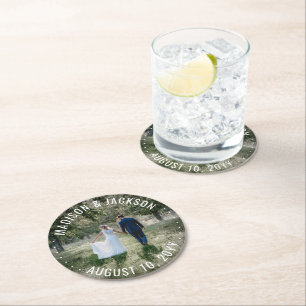 Moderne minimalistische foto's van bruiloft en Bed Ronde Kartonnen Onderzetter