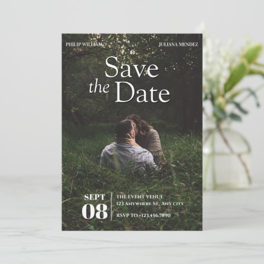 Moderne minimalistische fototrouw  save the date (Staand voorkant)
