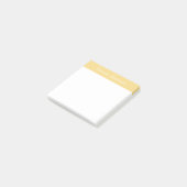 Moderne minimalistische gele monogram volledige na post-it® notes (Schuin)