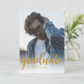 Moderne Minimalistische Gouden Foto Afstudeerfeest Kaart (Staand voorkant)