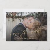 Moderne minimalistische gouden script foto bruilof save the date (Voorkant)
