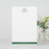 Moderne minimalistische groene witte Logo-business Briefpapier (Staand voorkant)