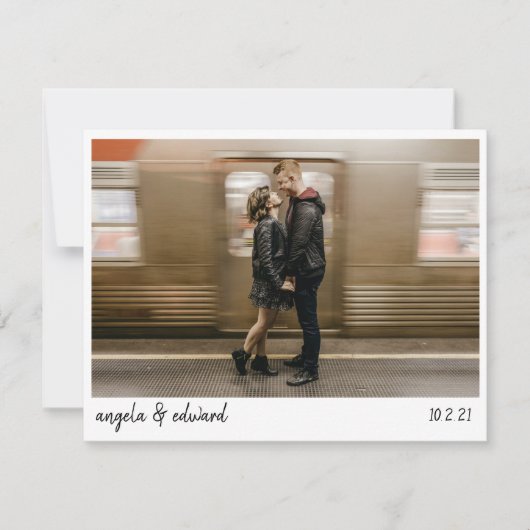 Moderne minimalistische handschriftwoord save the date (Voorkant)