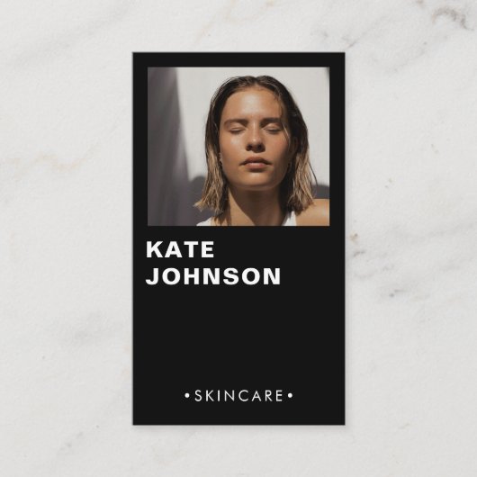 Moderne Minimalistische Huidverzorging Foto QR Cod Visitekaartje (Voorkant)