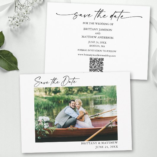 Moderne minimalistische inkt script paar foto QR c Save The Date