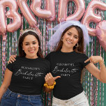 Moderne minimalistische kalligrafie Bachelorette P T-shirt<br><div class="desc">Moderne,  minimalistische maar elegante kalligrafie-inktscriptpagina T-Shirt - zwart en wit</div>