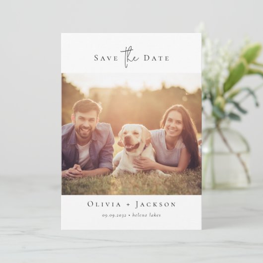 Moderne Minimalistische Kalligrafie Foto Bruiloft Save The Date (Staand voorkant)