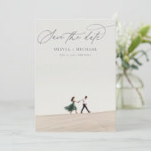 Moderne minimalistische kalligrafie Script foto Save The Date (Staand voorkant)