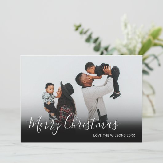 Moderne Minimalistische Kerst Scriptie Familie Fot Feestdagenkaart (Staand voorkant)