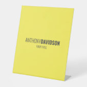 Moderne, minimalistische legant professional reclamebord met voetstuk (Voorkant)