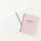 Moderne Minimalistische Lichtroze Script Monogramn Notitieboek (Binnen)