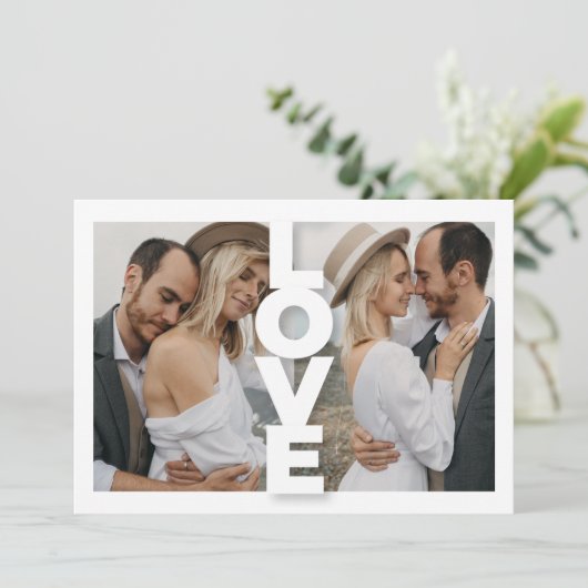 Moderne minimalistische liefde collage bruiloft kaart (Staand voorkant)