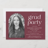 Moderne minimalistische Maroon foto afstudeerfeest Kaart (Voorkant)