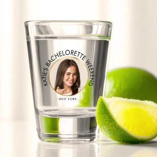 Moderne Minimalistische Meisjesuitstap Bruid Foto Shot Glas