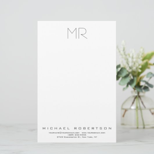 Moderne Minimalistische Monogram Eenvoudig Profess Briefpapier (Staand voorkant)