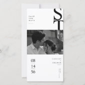 Moderne Minimalistische Monogram Zwarte & Witte Fo Save The Date (Voorkant)
