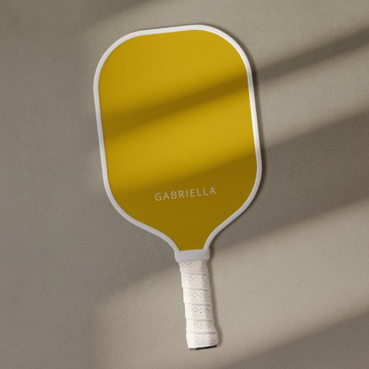 Moderne minimalistische mosterd geel gepersonalise pickleball paddle