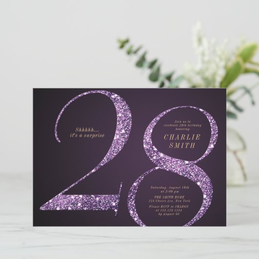 Moderne minimalistische paarse glitter 28e verjaar kaart (Staand voorkant)