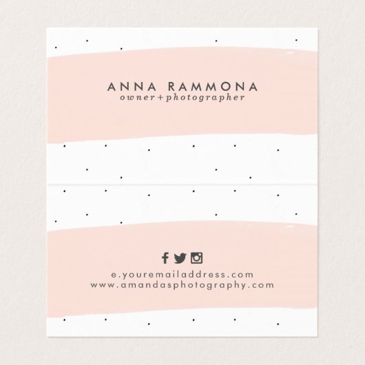 Moderne minimalistische pastel-roze penseelstreek visitekaartje (Binnenkant ongevouwen)