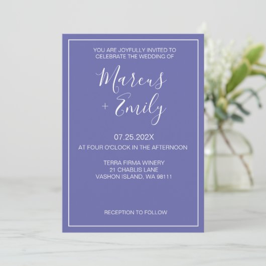 Moderne minimalistische periwinkle & White Wedding Kaart (Staand voorkant)