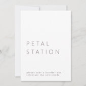 Moderne minimalistische Petal Station bruiloft tek Kaart (Voorkant)