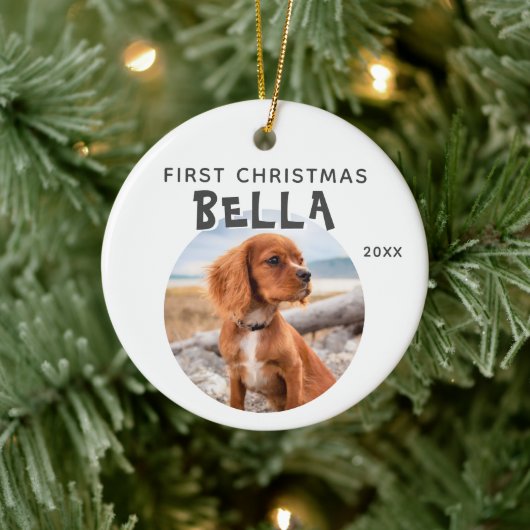 Moderne, minimalistische puppy Dog eerste kerstfot Keramisch Ornament (Boom)