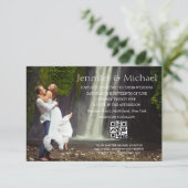 Moderne minimalistische QR code RSVP foto bruiloft Kaart (Staand voorkant)