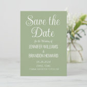 Moderne minimalistische QR-code Sage Green Wedding Save The Date (Staand voorkant)