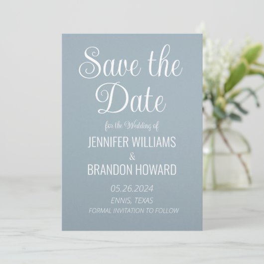 Moderne minimalistische QR-code Stusty Blue Weddin Save The Date (Staand voorkant)