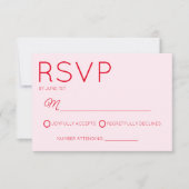 Moderne minimalistische roze en rode bruiloft RSVP kaartje (Voorkant)
