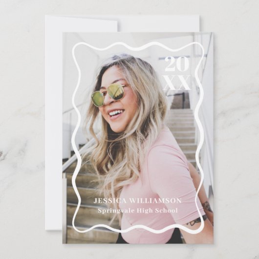 Moderne minimalistische roze golvende foto afstude kaart (Voorkant)