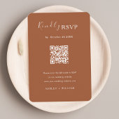 Moderne minimalistische RSVP QR Code Terracotta br Informatiekaartje