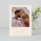 Moderne Minimalistische Schrift Foto Save the Date Folie Uitnodiging (Staand Voorkant)