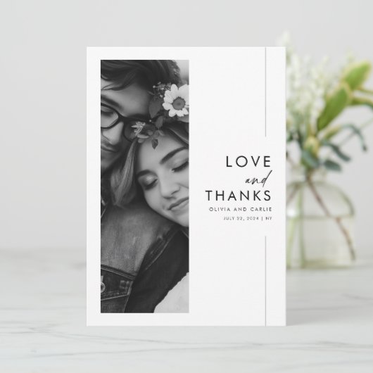 Moderne minimalistische script 3 foto bruiloft bedankkaart (Staand voorkant)