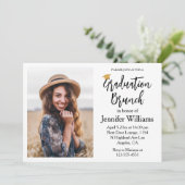 Moderne minimalistische script afstuderen brunch f kaart (Staand voorkant)