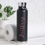Moderne Minimalistische Script Gepersonaliseerd Waterfles<br><div class="desc">Geef een vriend deze praktische Gepersonaliseerde Moderne Minimalistische Waterfles! Perfect om onderweg mee te nemen! Verschillende kleuropties beschikbaar.</div>