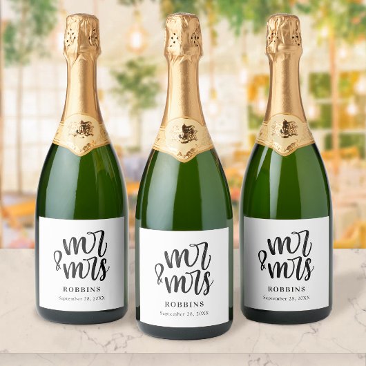Moderne Minimalistische Script Typografie Trouwdag Sparkling Wijnetiket