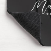 Moderne Minimalistische Script Zwarte Monogram Muismat (Hoek)