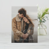 Moderne, minimalistische scriptbruiloft save the date (Staand voorkant)