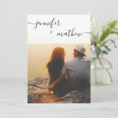 Moderne, minimalistische scriptfoto's bruiloft kaart (Staand voorkant)