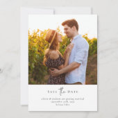 Moderne Minimalistische Scriptie Foto Bruiloft Save The Date (Voorkant)
