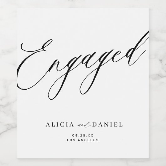 Moderne minimalistische scriptverlovingsfeest wijn etiket (Enkel label)