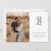 Moderne Minimalistische Serif Trouwfoto Save the D Date (Voorkant)
