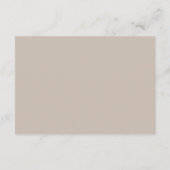 Moderne minimalistische taupe beige chique bruilof informatiekaartje (Achterkant)