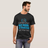 Moderne Minimalistische Technologie T-shirt (Voorkant volledig)